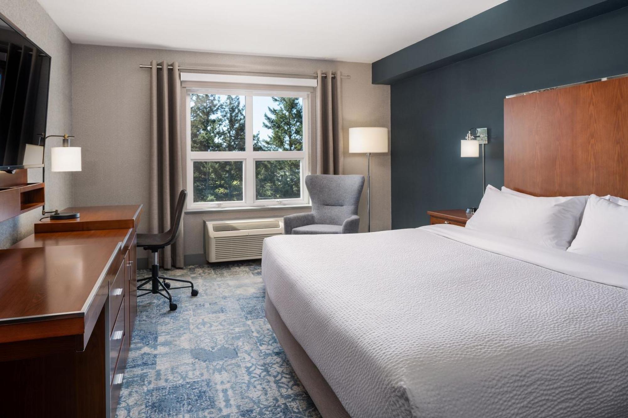 Four Points By Sheraton Victoria Gateway Langford Eksteriør billede
