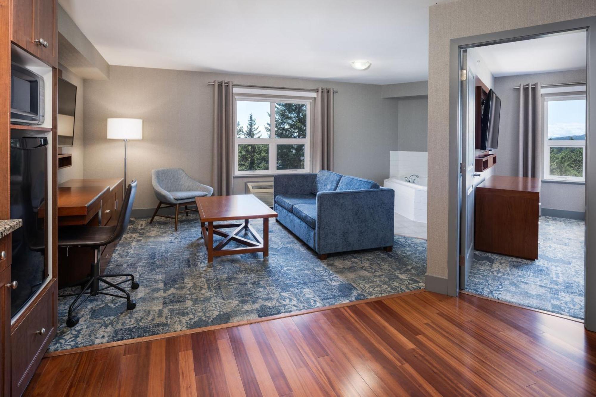 Four Points By Sheraton Victoria Gateway Langford Eksteriør billede