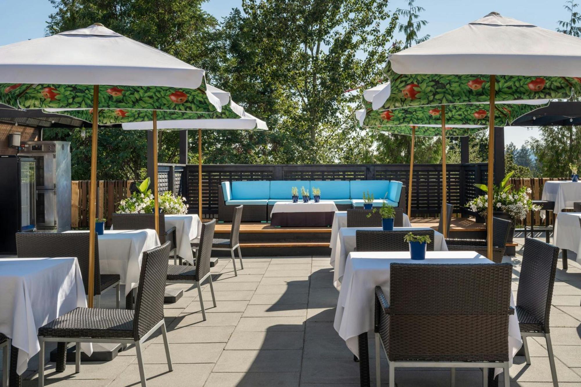 Four Points By Sheraton Victoria Gateway Langford Eksteriør billede